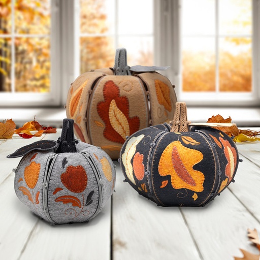 [12976USB] OESD Freestanding Primitive Pumpkins